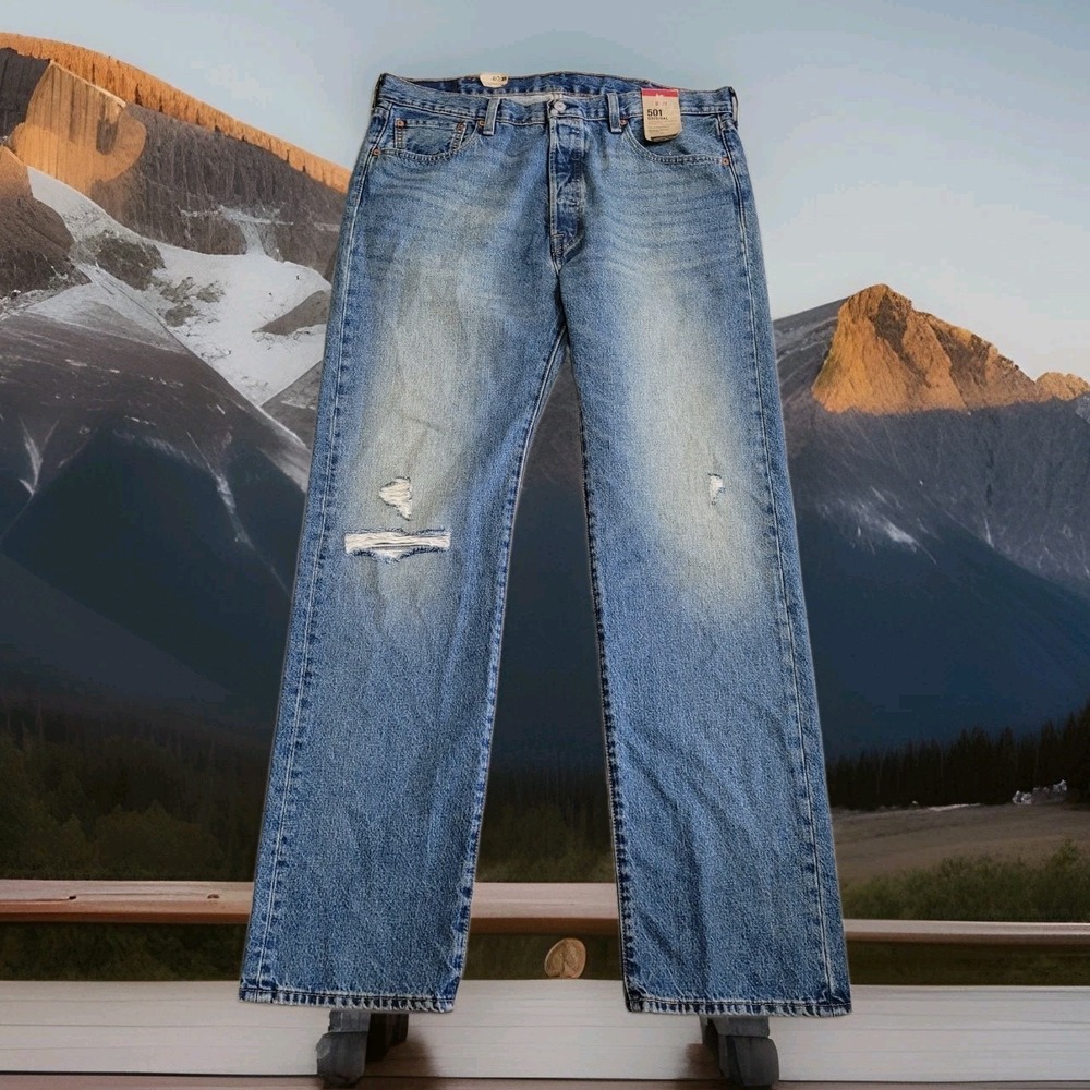 👖NWT Levi's 501 Original Fit Jeans Mens 38x34 Blue Distressed Fading Whiskering